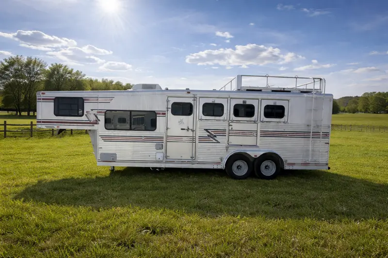 1995 Sundowner 4 Horse Lq #9250 1