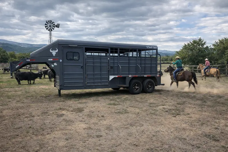 2021 Swift Built 22’ Stock Trailer 1