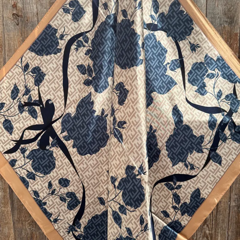 35X35" Navy And Cream Floral Wild Rag / Scarf Wr3404 2