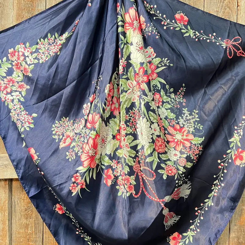 35X35" Rose Buds & Tassels Wild Rag / Scarf Wr51 2