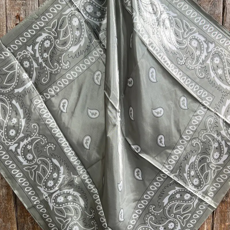 35X35" Sage & White Paisley Wild Rag / Scarf Wr3413 2