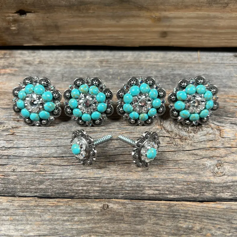 Antique Silver Fashion Turquoise And Clear Saddle Conchos 1