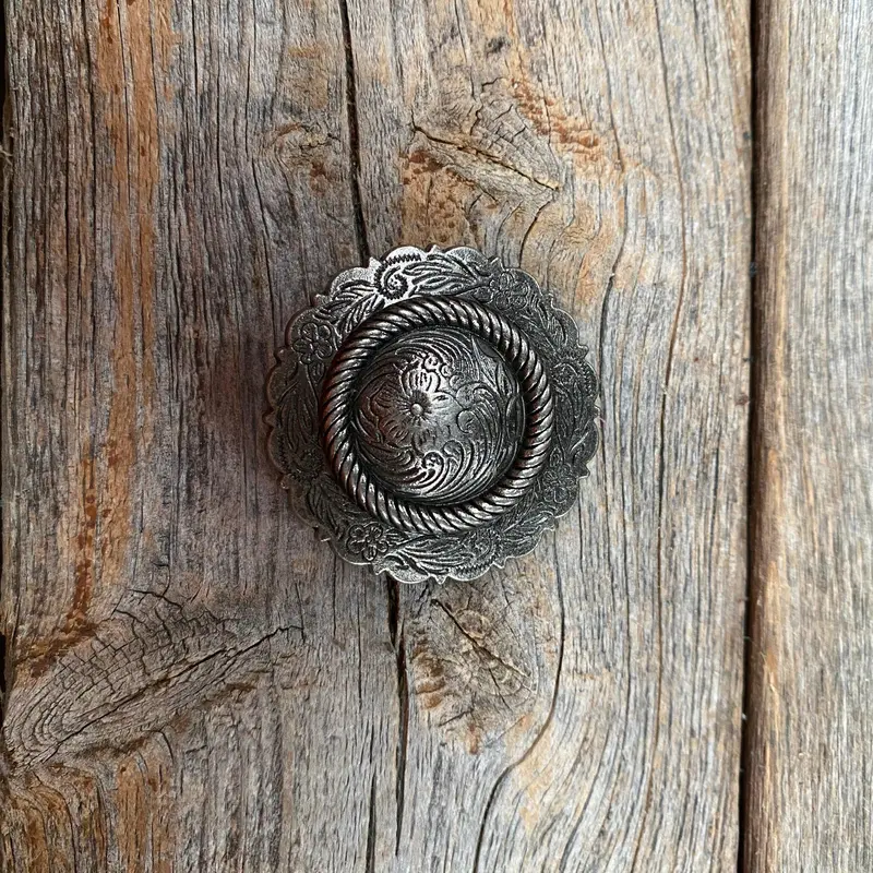 Antique Silver Round Concho 1.5" W102l 1
