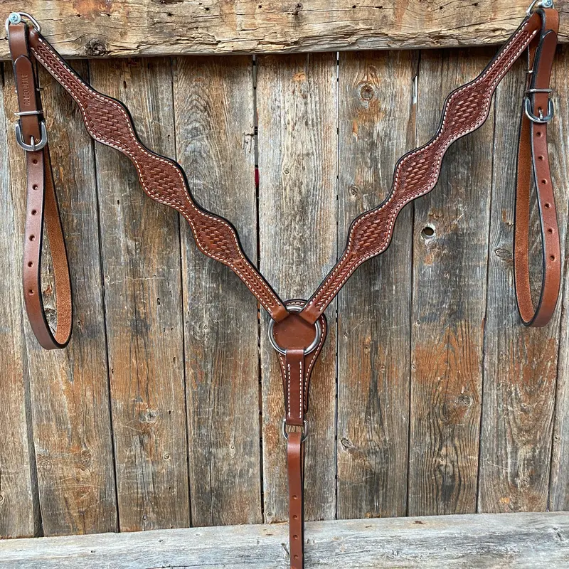 Basketweave Scalloped Medium Oil Breastcollar 1