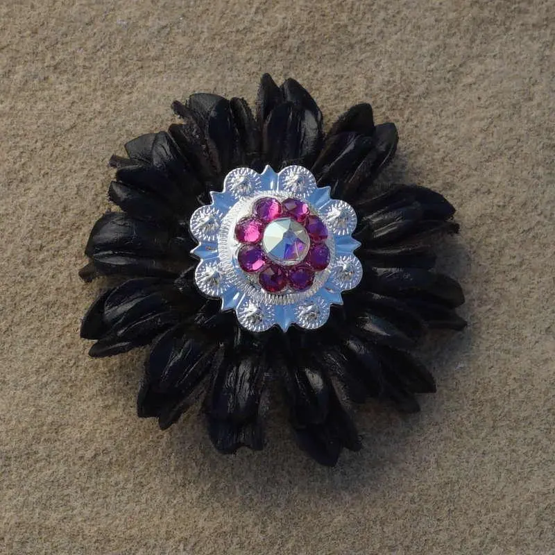 Black Daisy Flower With Bright Silver Fuchsia And Ab 1" Concho 1