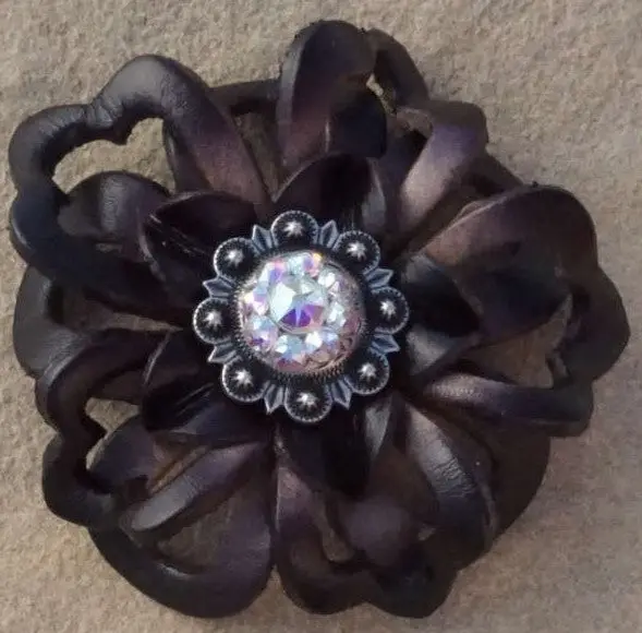 Black Lotus Flower With Antique Silver Ab 1" Concho 1