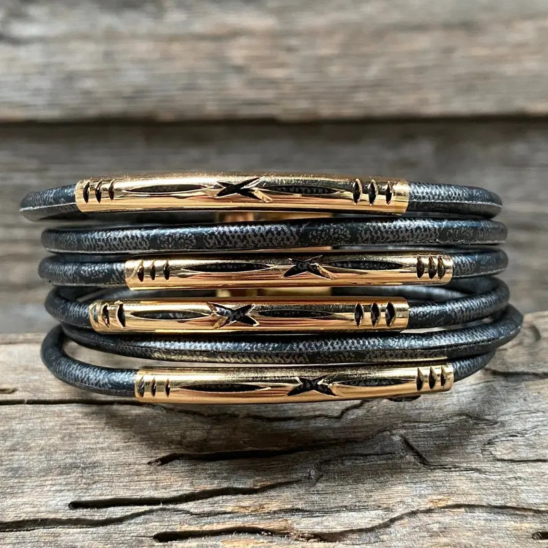 Black Snake Skin Fashion Bracelet Xi126 1