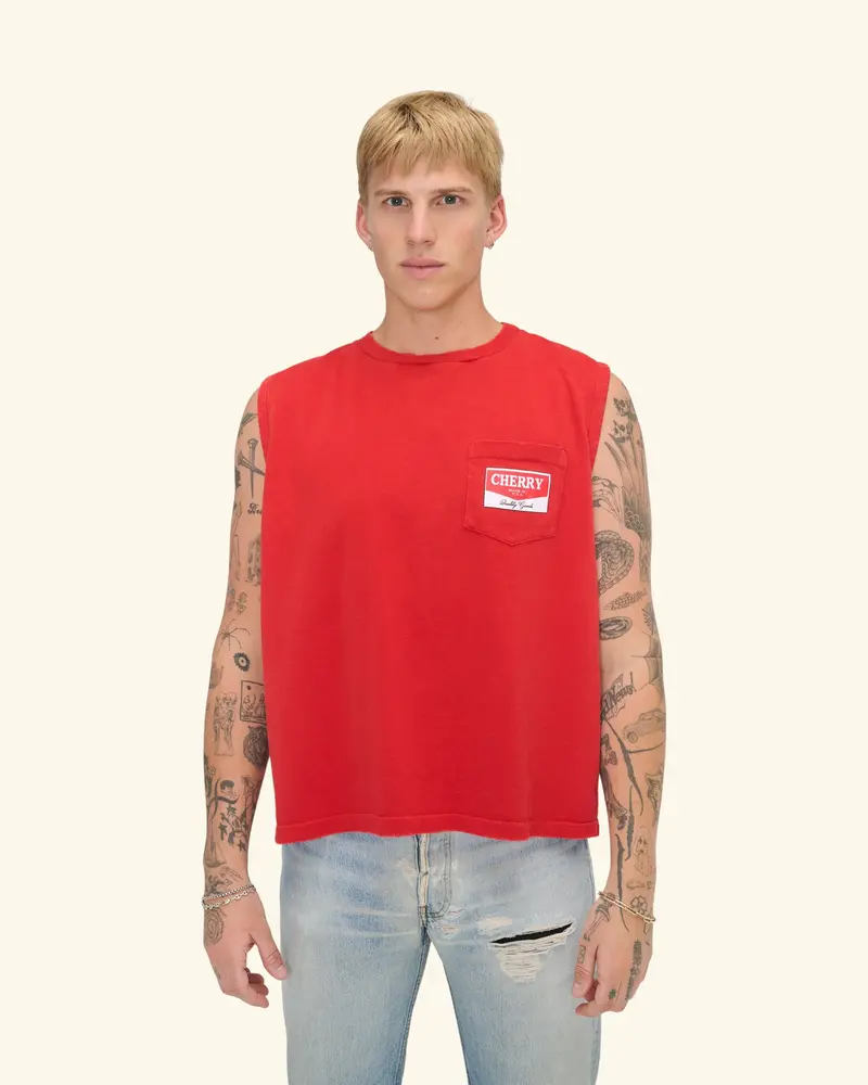 Chevron Logo Pocket Running Shirt (Cherry Red) 3