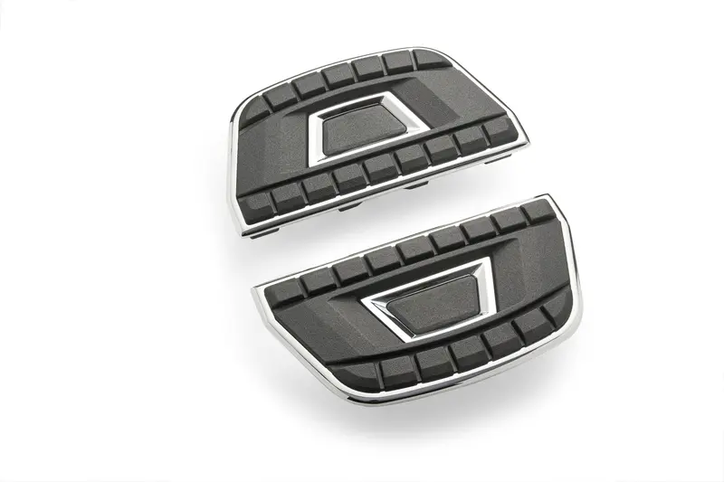 Chicane™ Passenger Floorboard Inserts 1