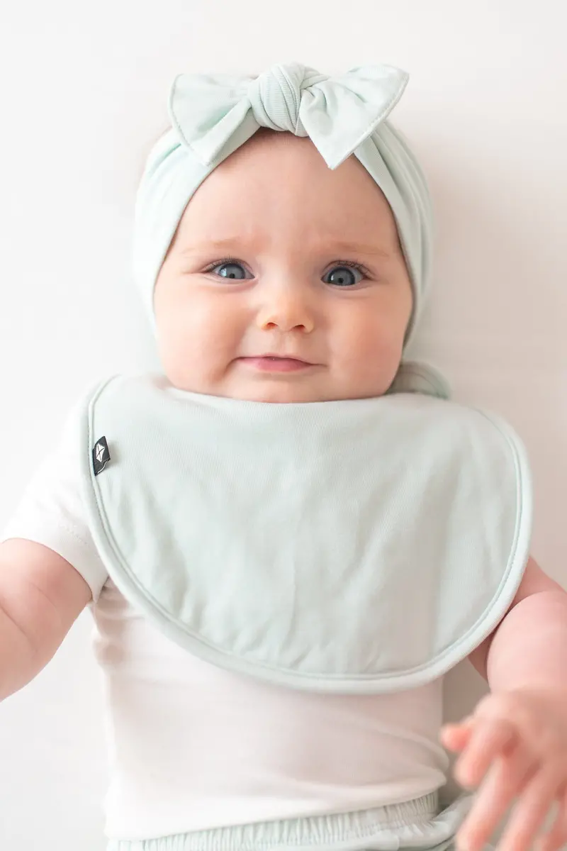 Cushy Bib In Dew 1