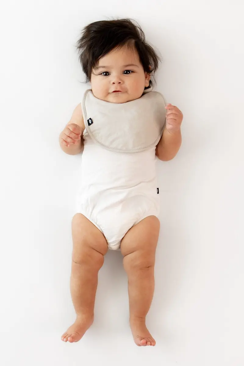 Cushy Bib In Oat 1