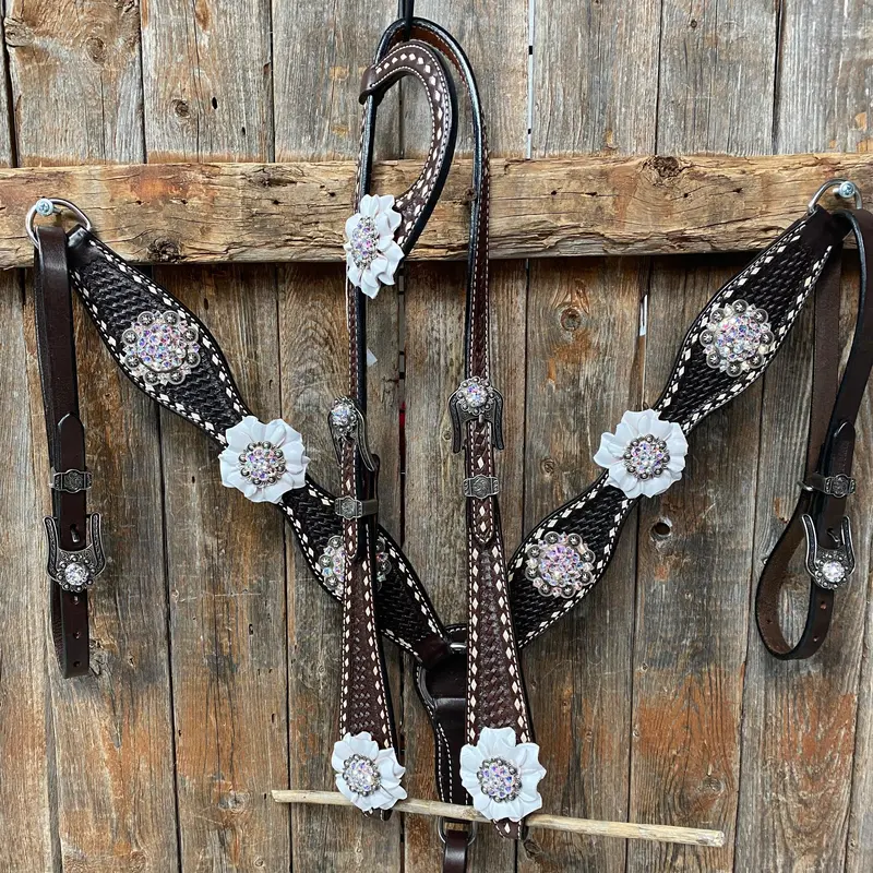 Dark Oil Buckstitch White Floral One Ear & Breastcollar Tack Set #Oebc444 1