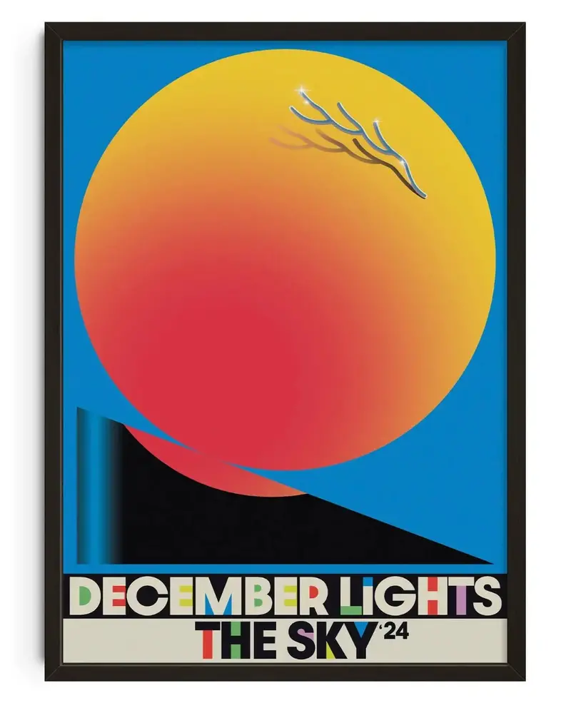 December Lights The Sky 1