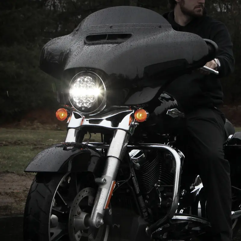 Denali® 7" Destroyer® Headlight Kit / Rushmore Street Glide 1