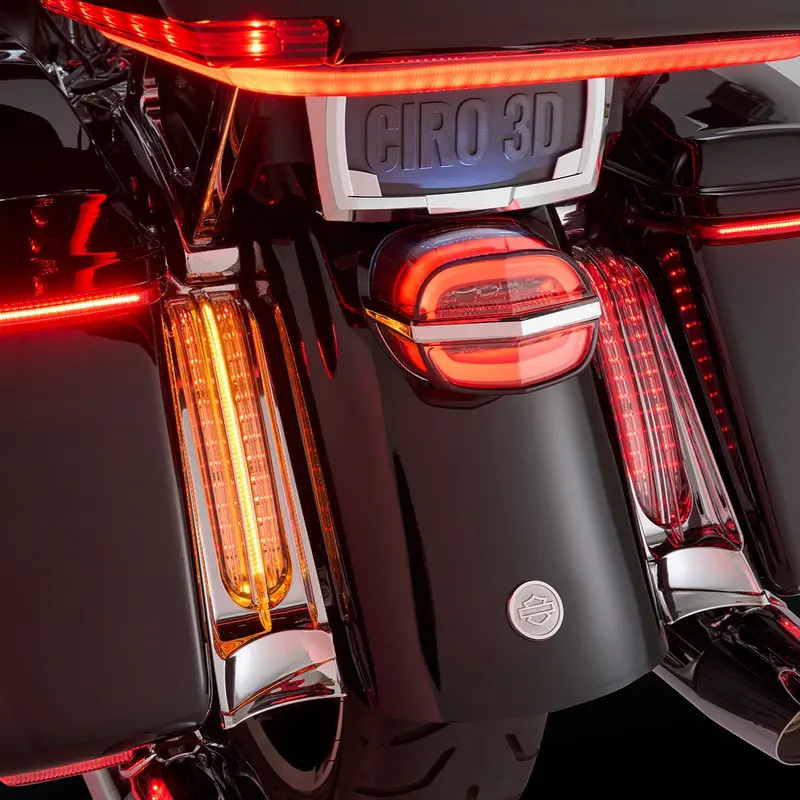 Filler Panel Lights For Ultra And Road King With Amber Turn Signals 1