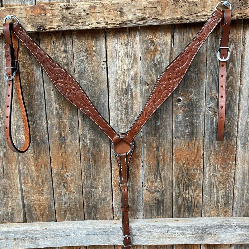 Floral Tooled Medium Oil Breastcollar 1