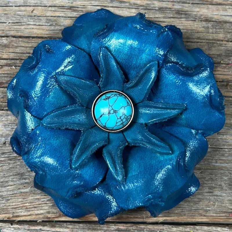 Hand Painted Leather Flowers - Gardenias - Round Turquoise Cabochons 2