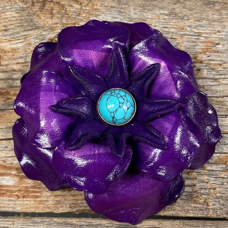 Hand Painted Leather Flowers - Gardenias - Round Turquoise Cabochons 4