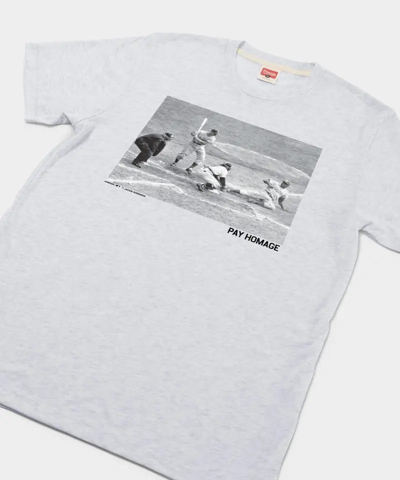 Jackie Robinson Pay Homage 2