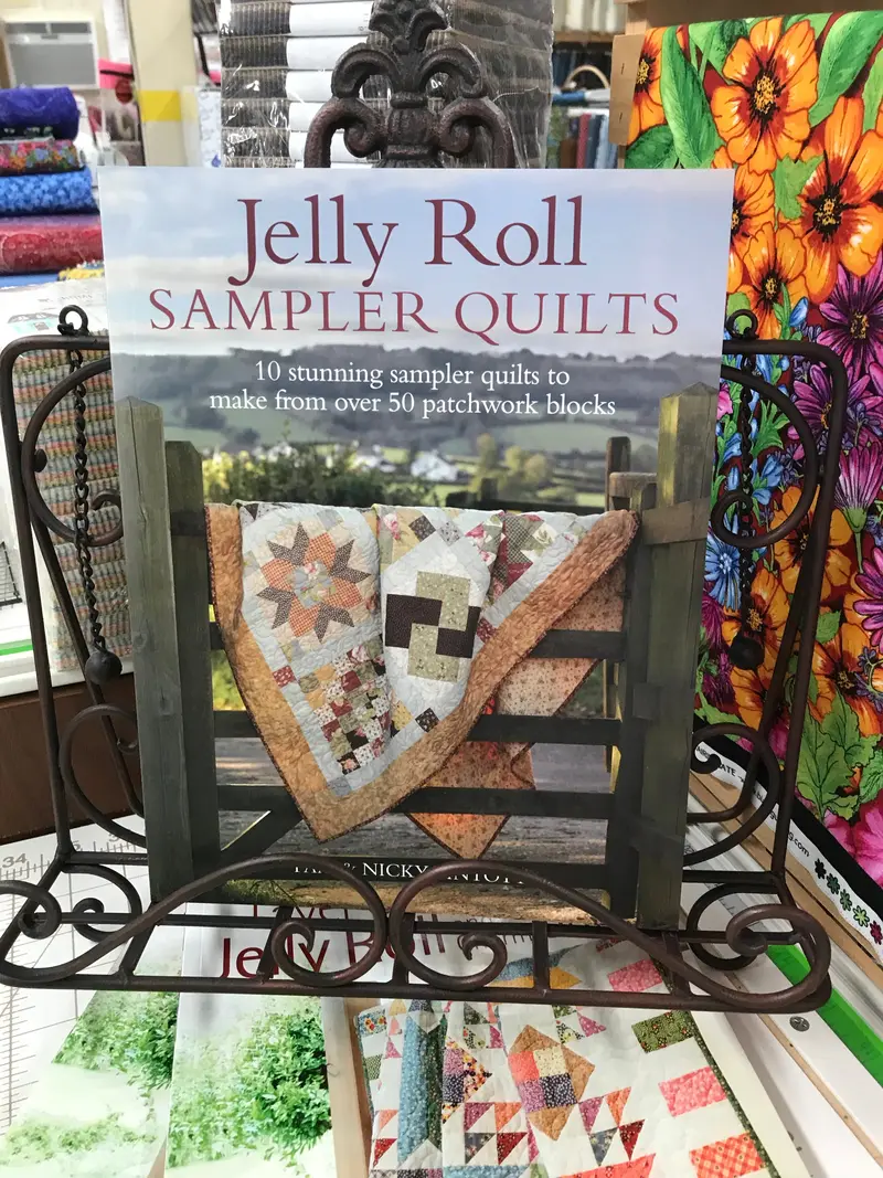 Jelly Roll Sampler Quilts By Pam & Nicky Lintott 1