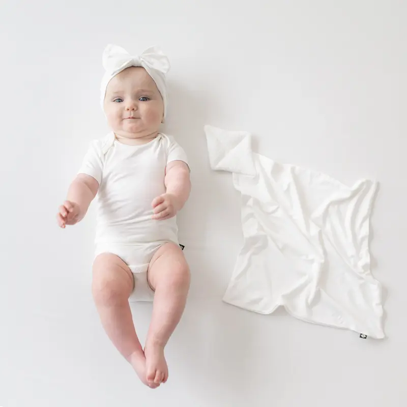 Kite Lovey In Cloud 1