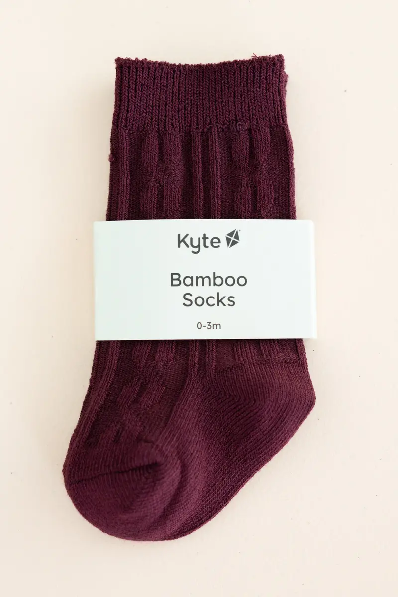 Knee High Socks In Burgundy 1
