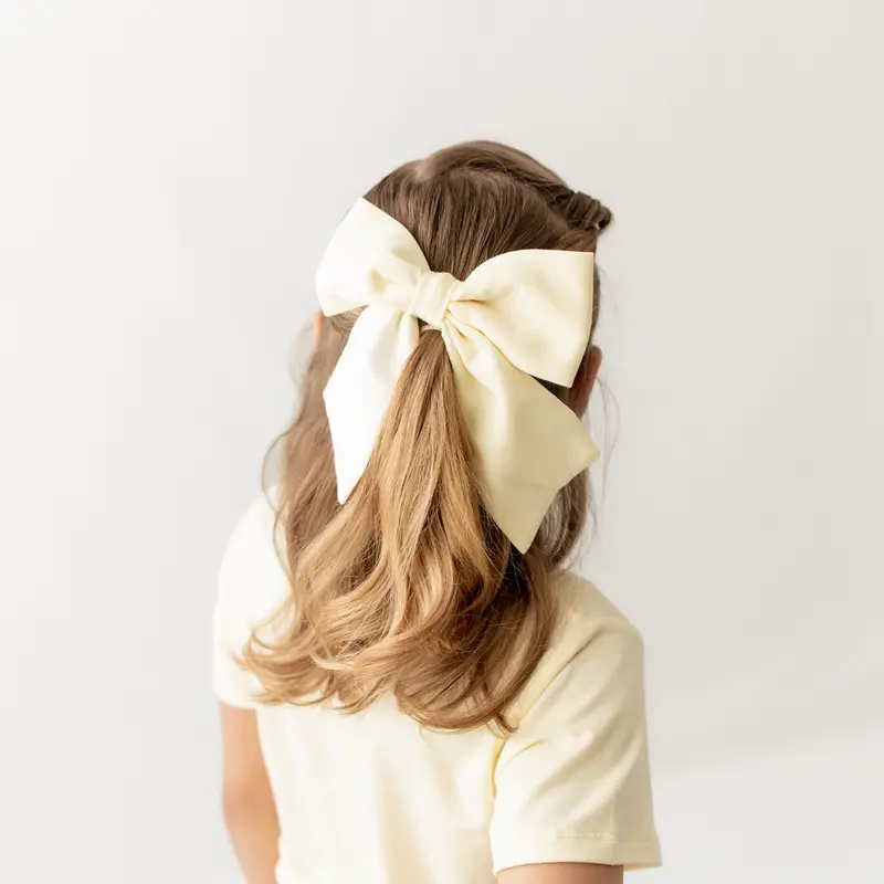 Large Alligator Clip Bow In Chamomile 1