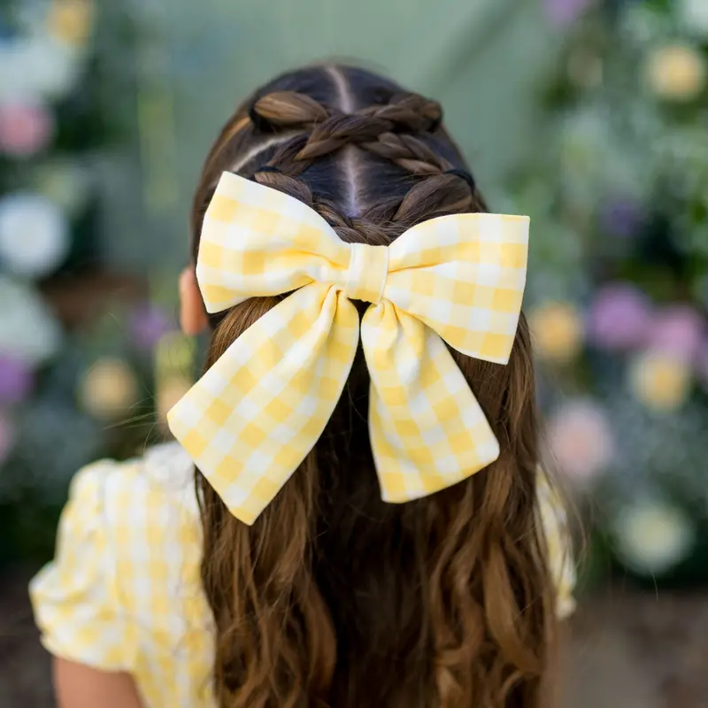 Large Alligator Clip Bow In Gingham Chamomile 1