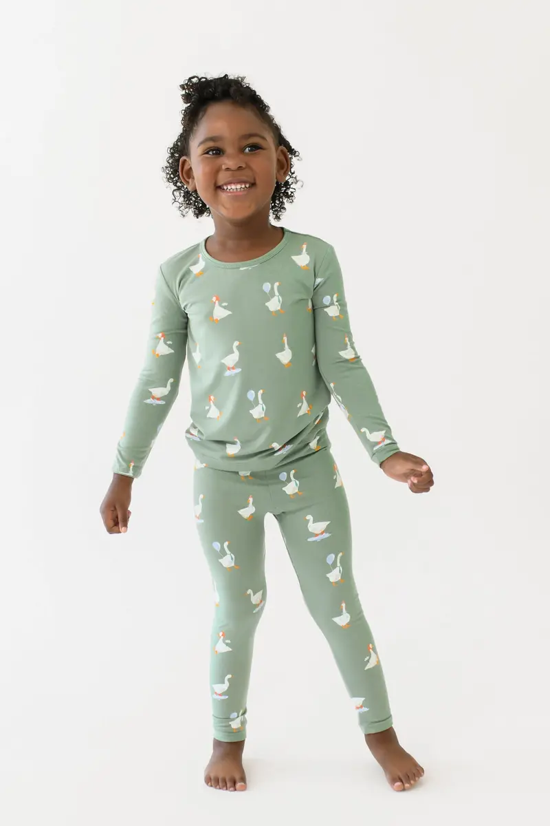 Long Sleeve Pajamas In Silly Goose 4