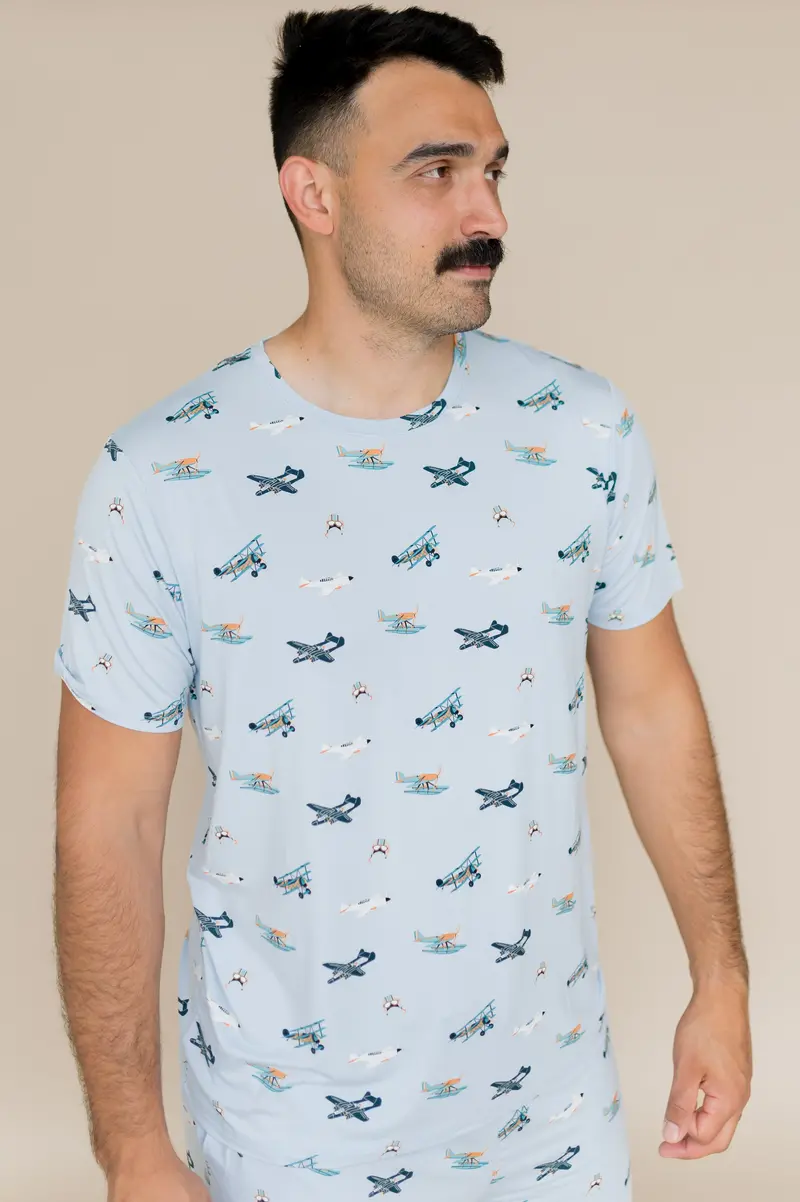 Men's Crew Neck Tee In Take Off 1