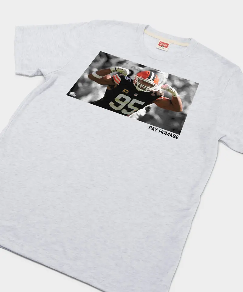 Myles Garrett Pay Homage 2