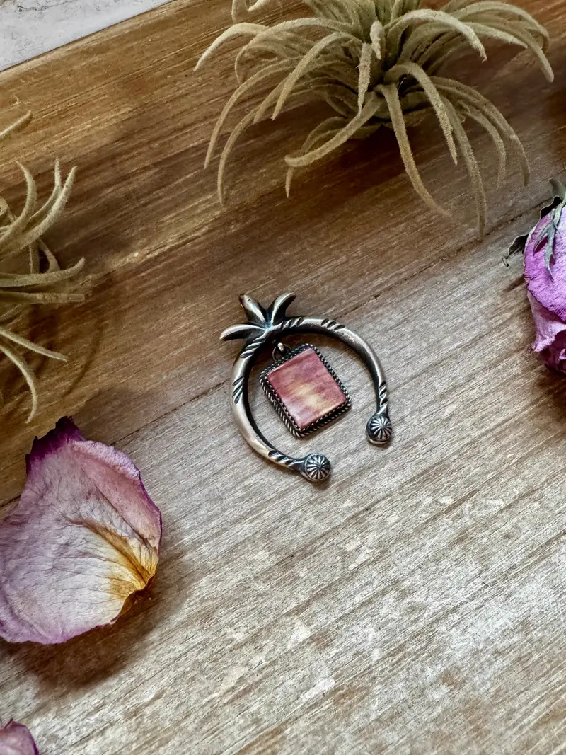Naja Pendant With Purple Spiny Oyster & Yellow Tint – Sterling Silver – Native Made By Mc 2