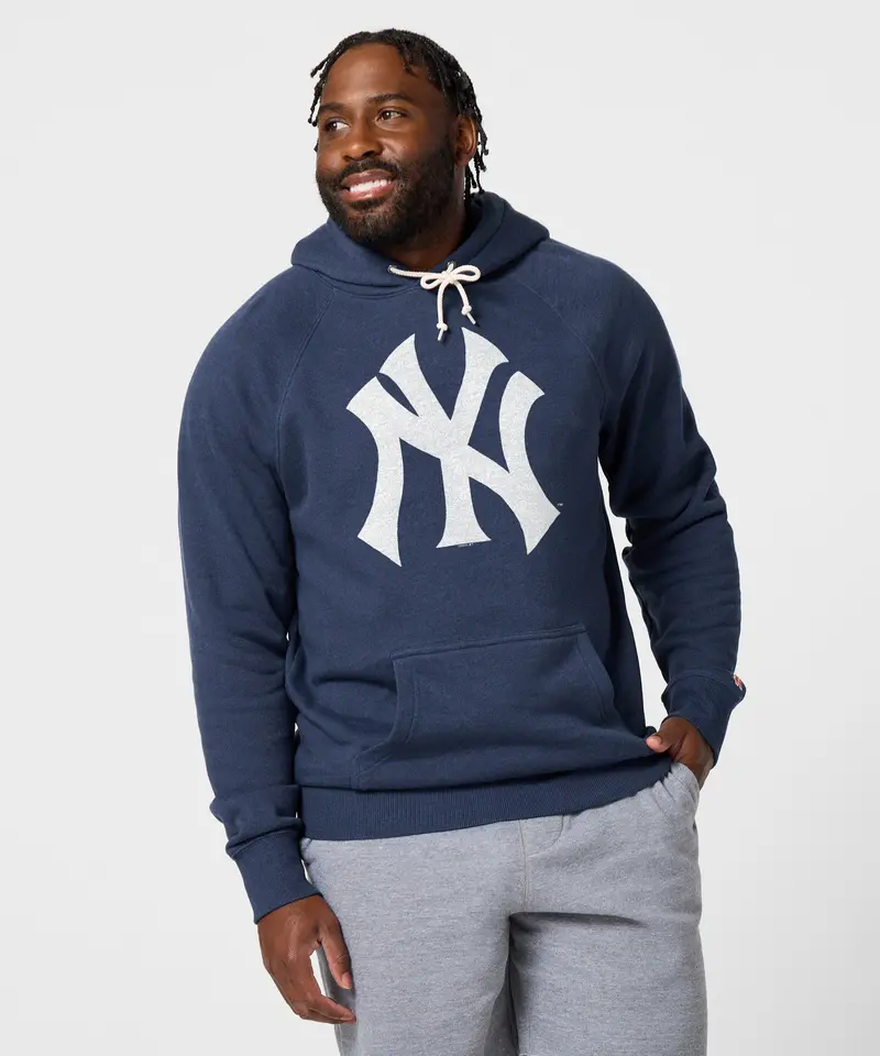 New York Yankees Cap Logo '68 Hoodie 6