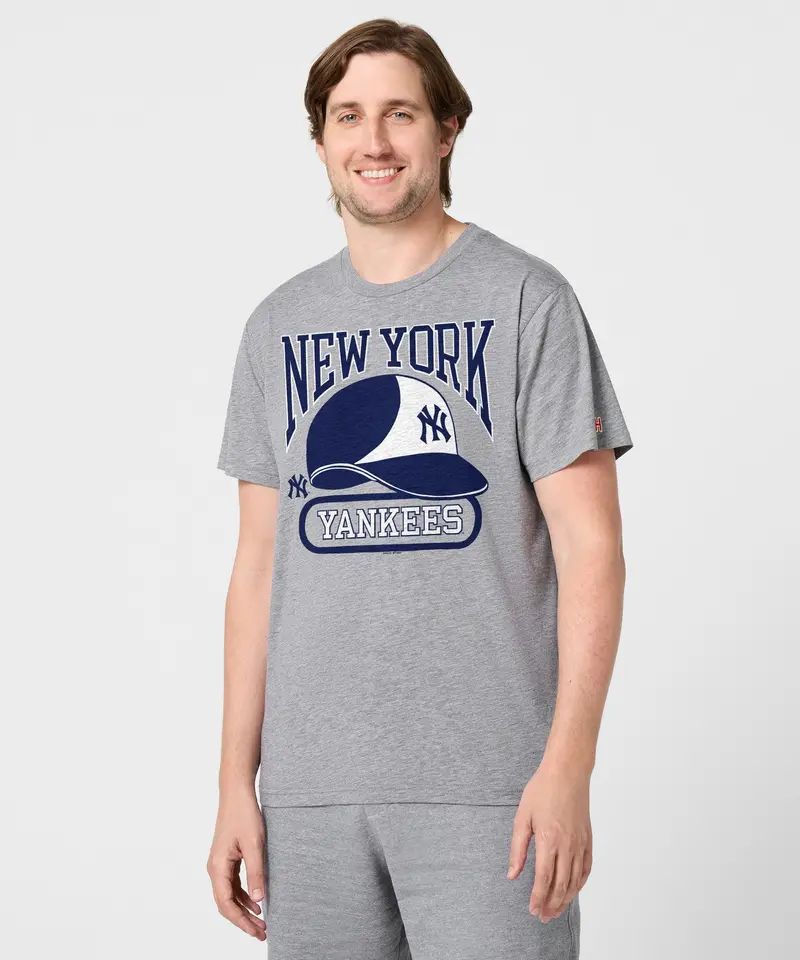 New York Yankees Helmet 3