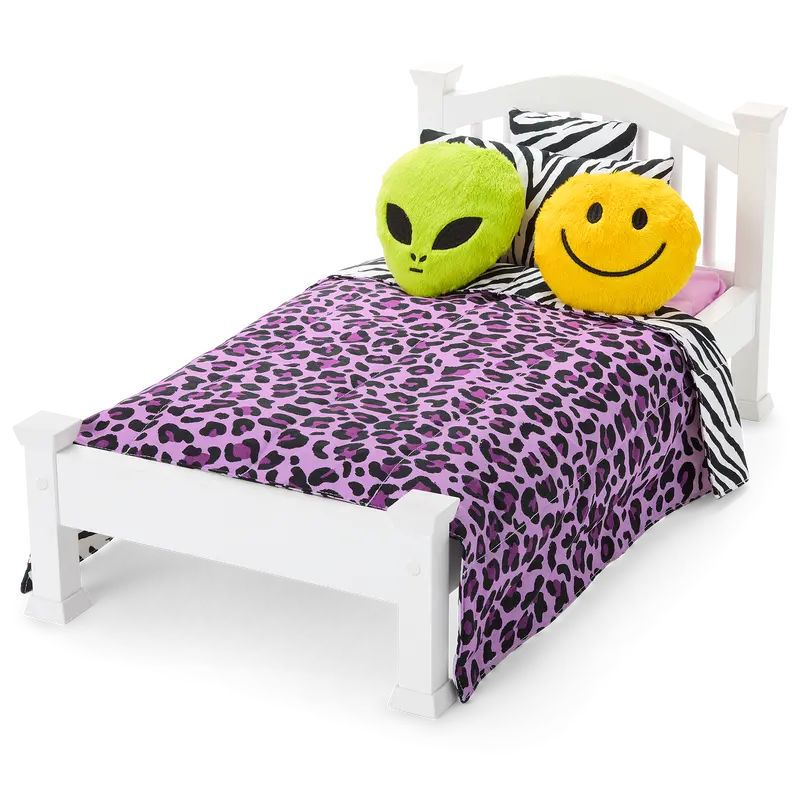 Nicki’S™ Bed & Animal-Print Bedding Set For 18-Inch Dolls (Historical Characters) 1