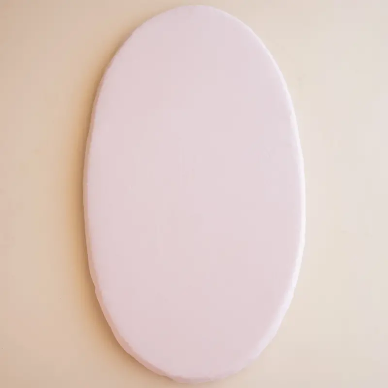 Oval Bassinet Sheet In Blush 1