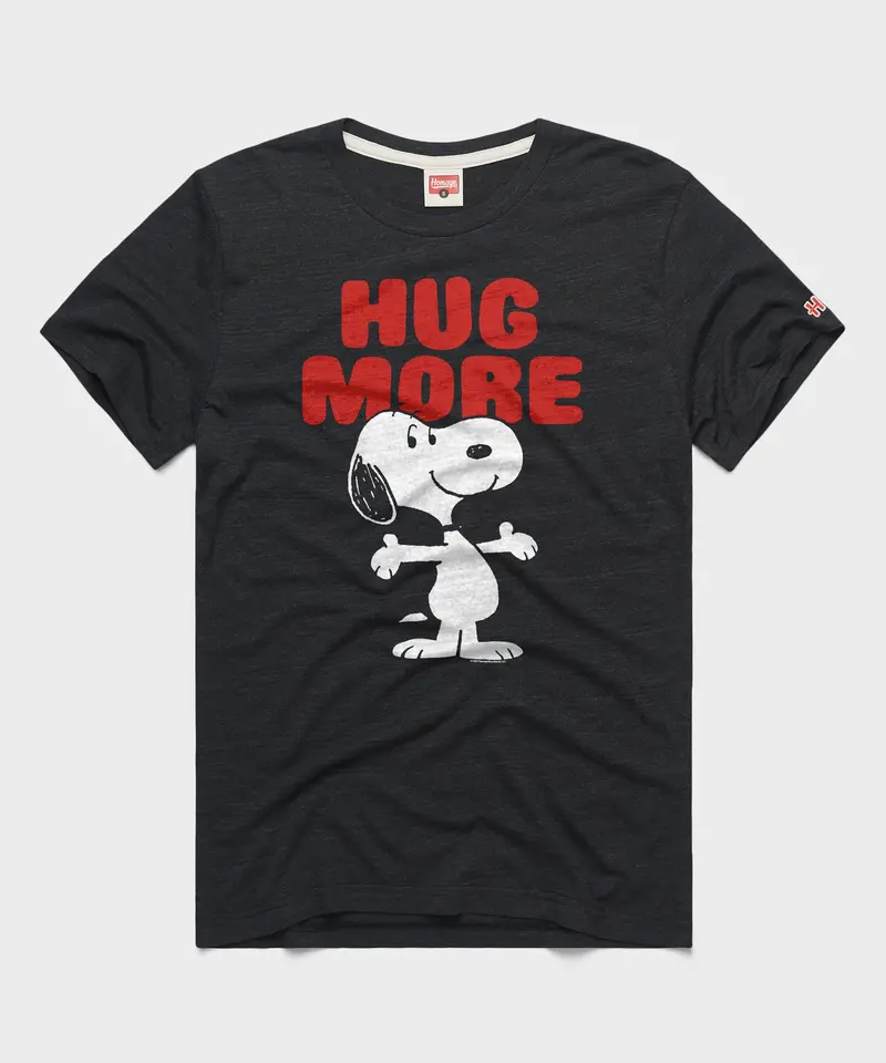 Peanuts Snoopy Hug More 1