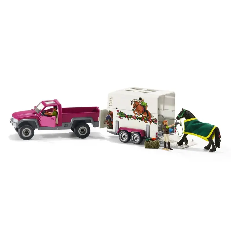 Pick Up With Horse Box 1