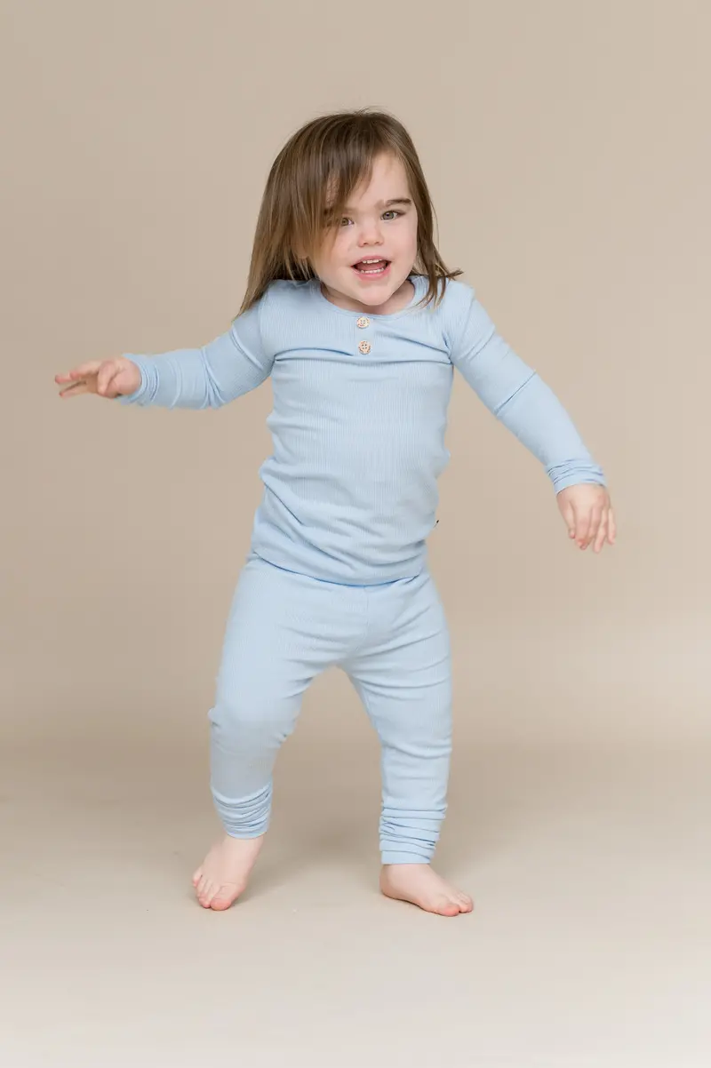 Ribbed Henley Set In Breeze 1