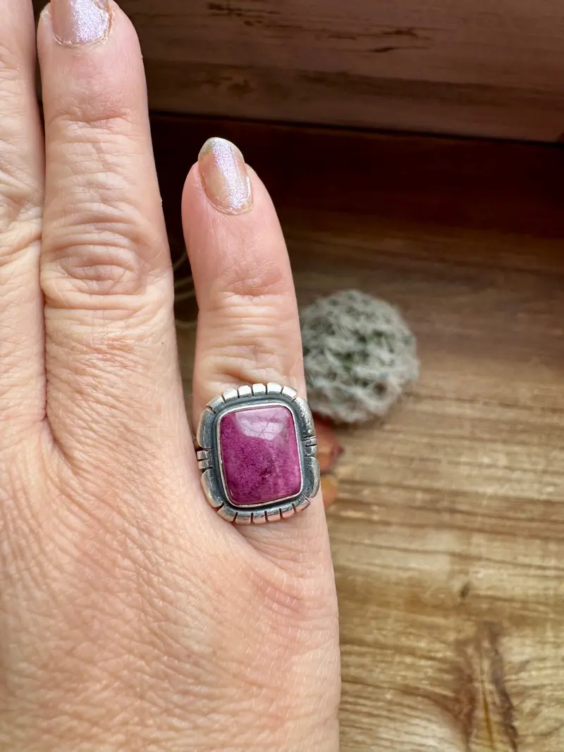Ring - Size 5 1/2 -Red Spiny & Sterling Silver 1