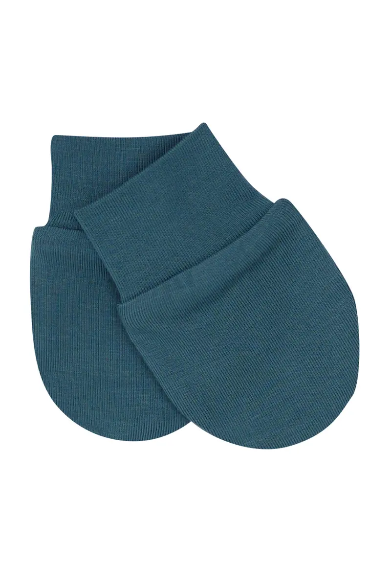Scratch Mitten In Atlantic 1