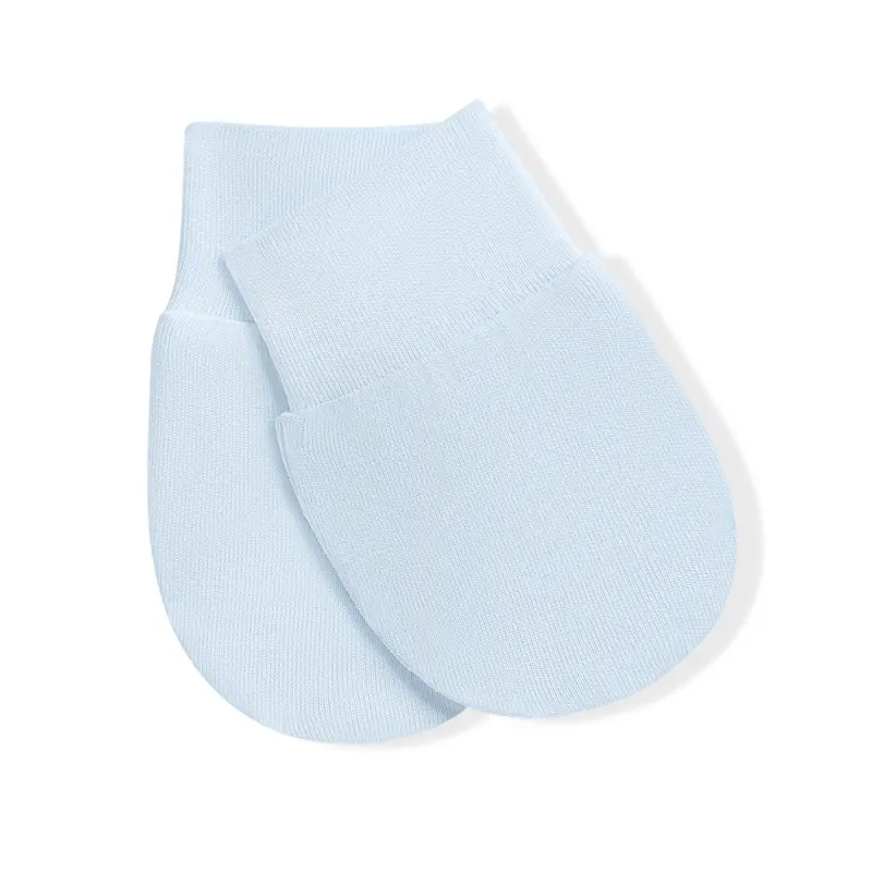 Scratch Mitten In Breeze 1