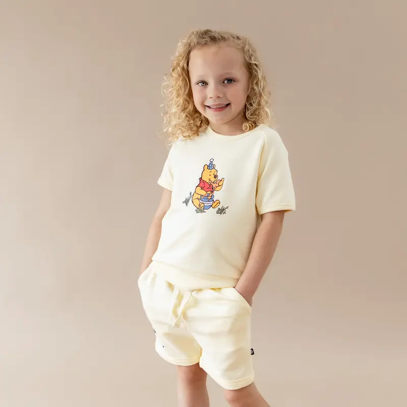 Short Sleeve Jogger Set In Winnie The Pooh On Chamomile 1