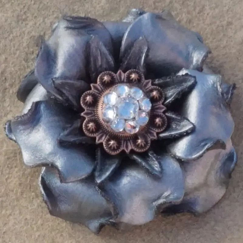 Silver Gardenia Flower With Copper Clear 1" Concho 1