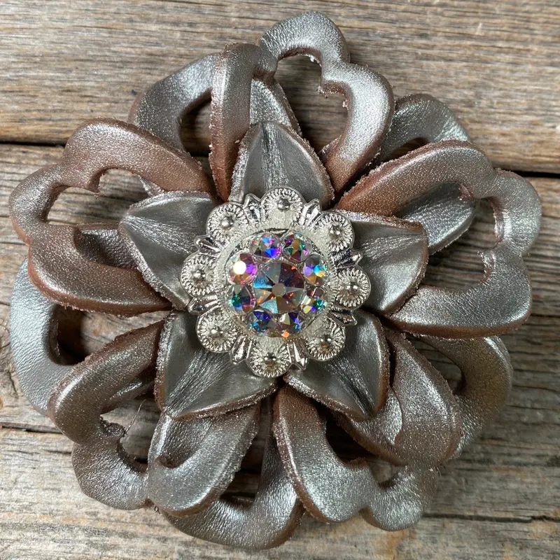 Silver Lotus Flower With Bright Silver Ab 1" Concho 1