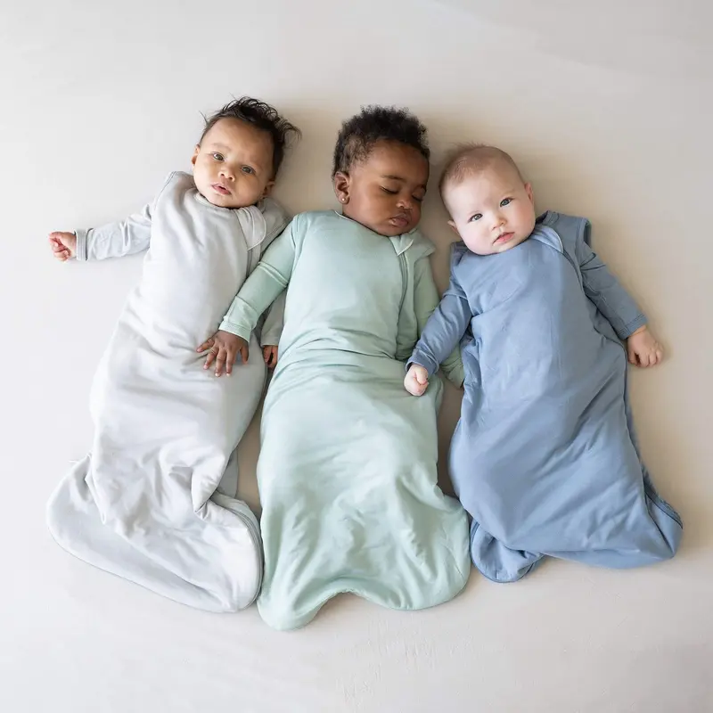 Sleep Bag In Storm 2.5 3