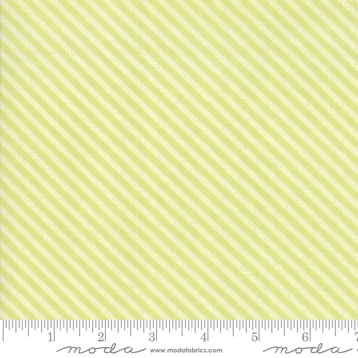 Sugarcreek Pistachio 29076 19 Moda 1