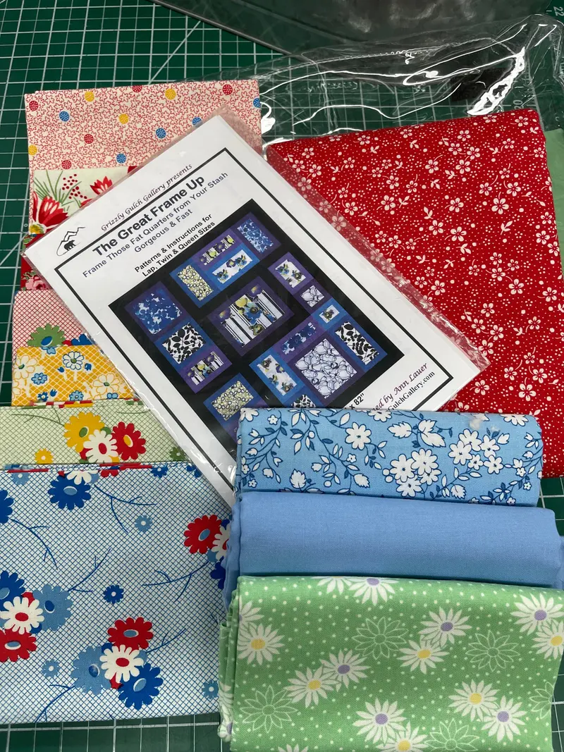 The Great Frame Up 66 X 82 Quilt Kit Includes Pattern And Project Bag. 1
