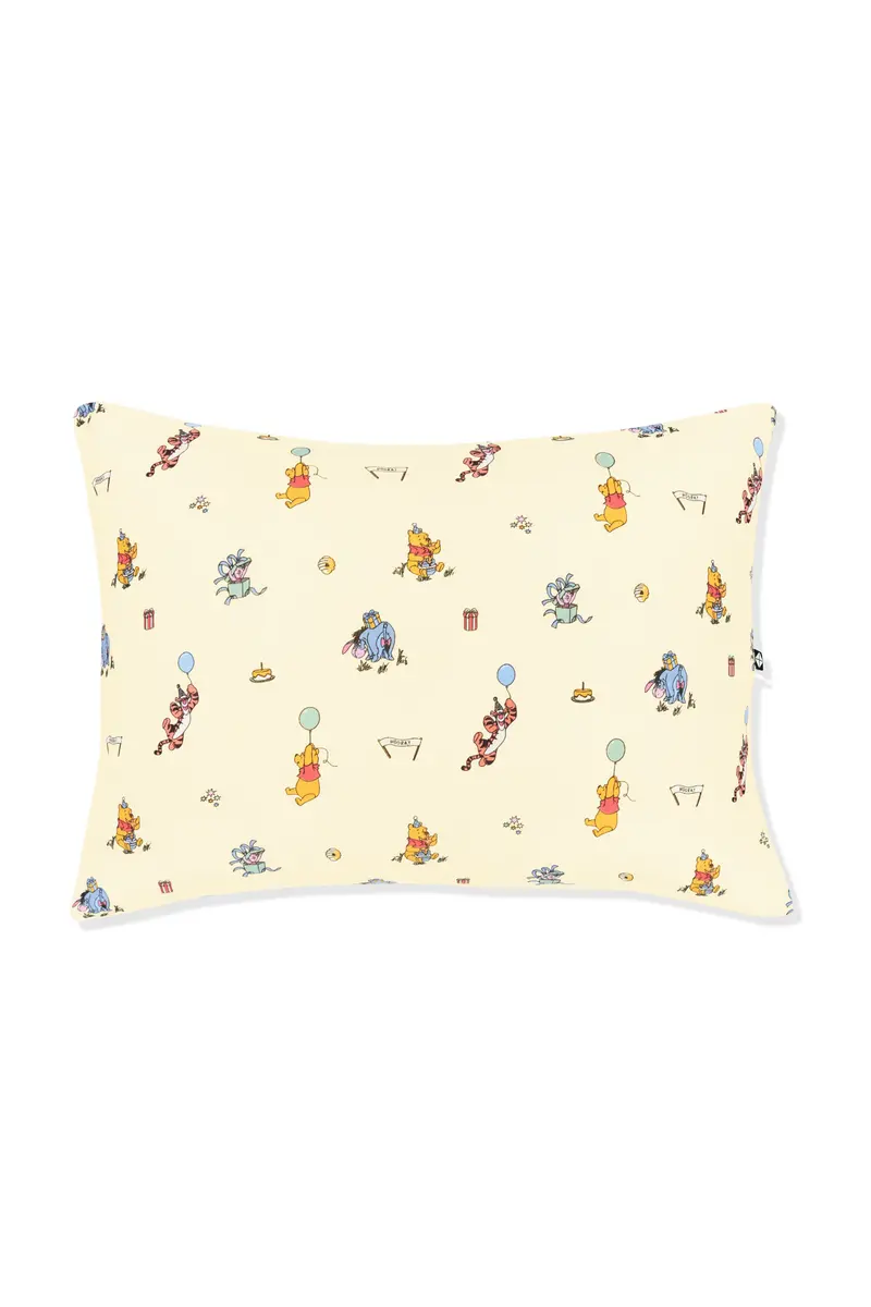 Toddler Pillowcase In Winnie The Pooh Celebration 1