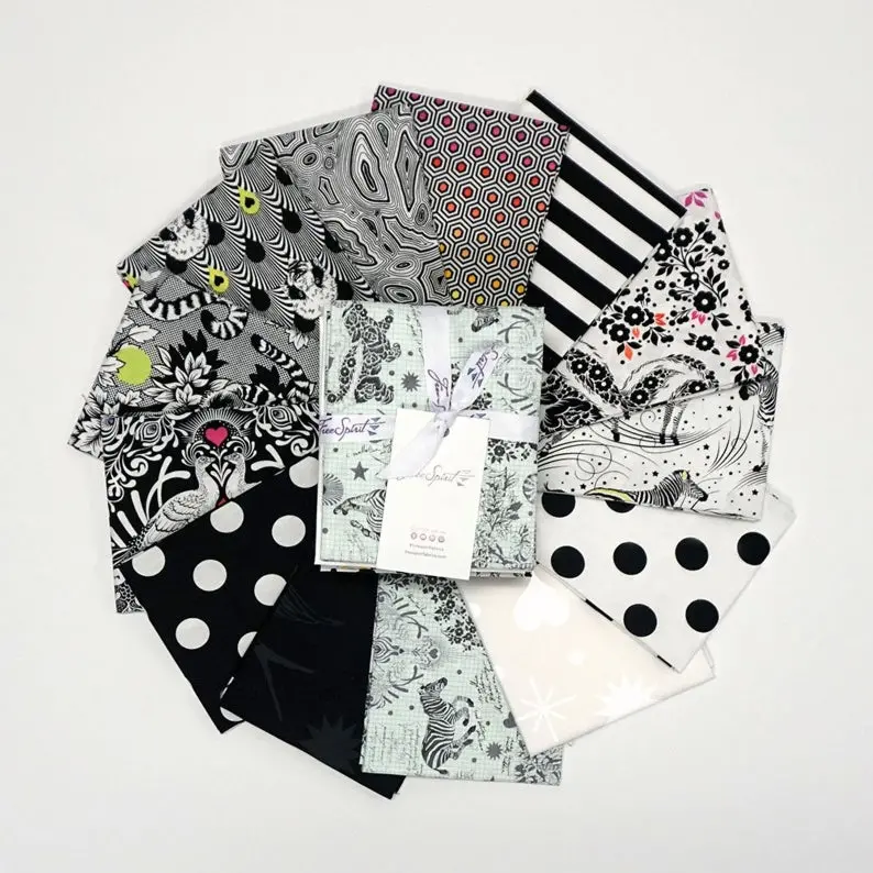 Tula Pink Fat Qtr. Bundle Linework 13 Pcs. By Free Spirit 1